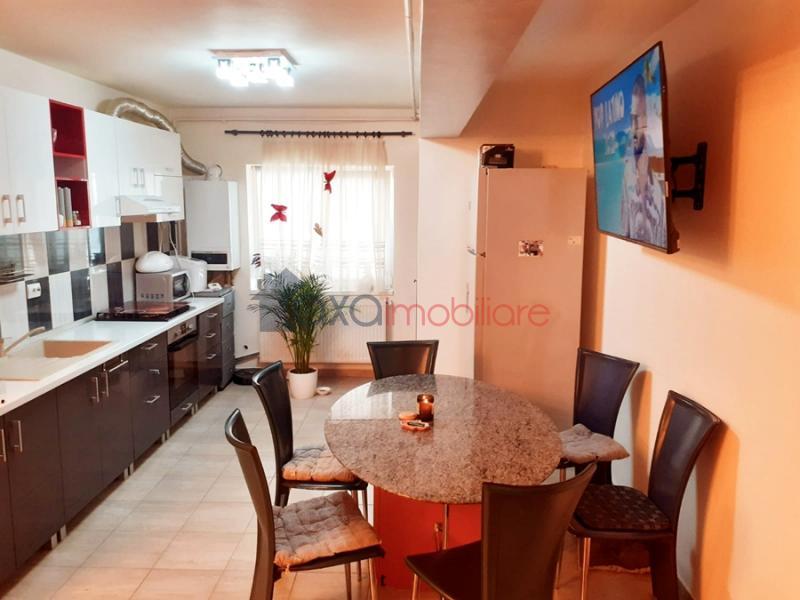 Apartament 3 camere de vanzare in Floresti