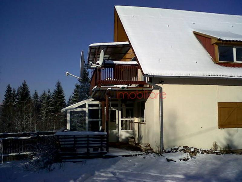 Cabana de vanzare in Calatele Padure